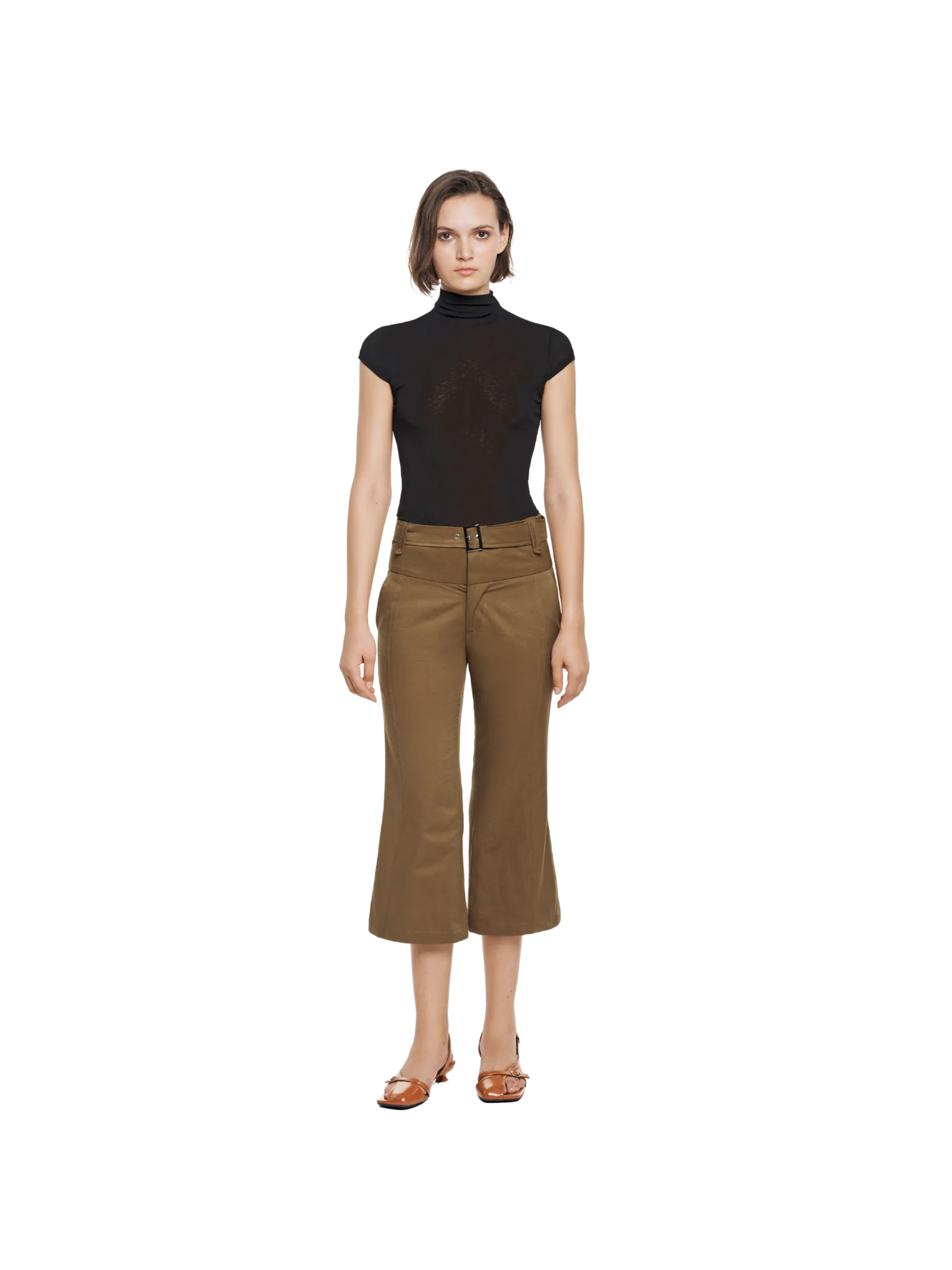 BELTED CAPRI PANTS