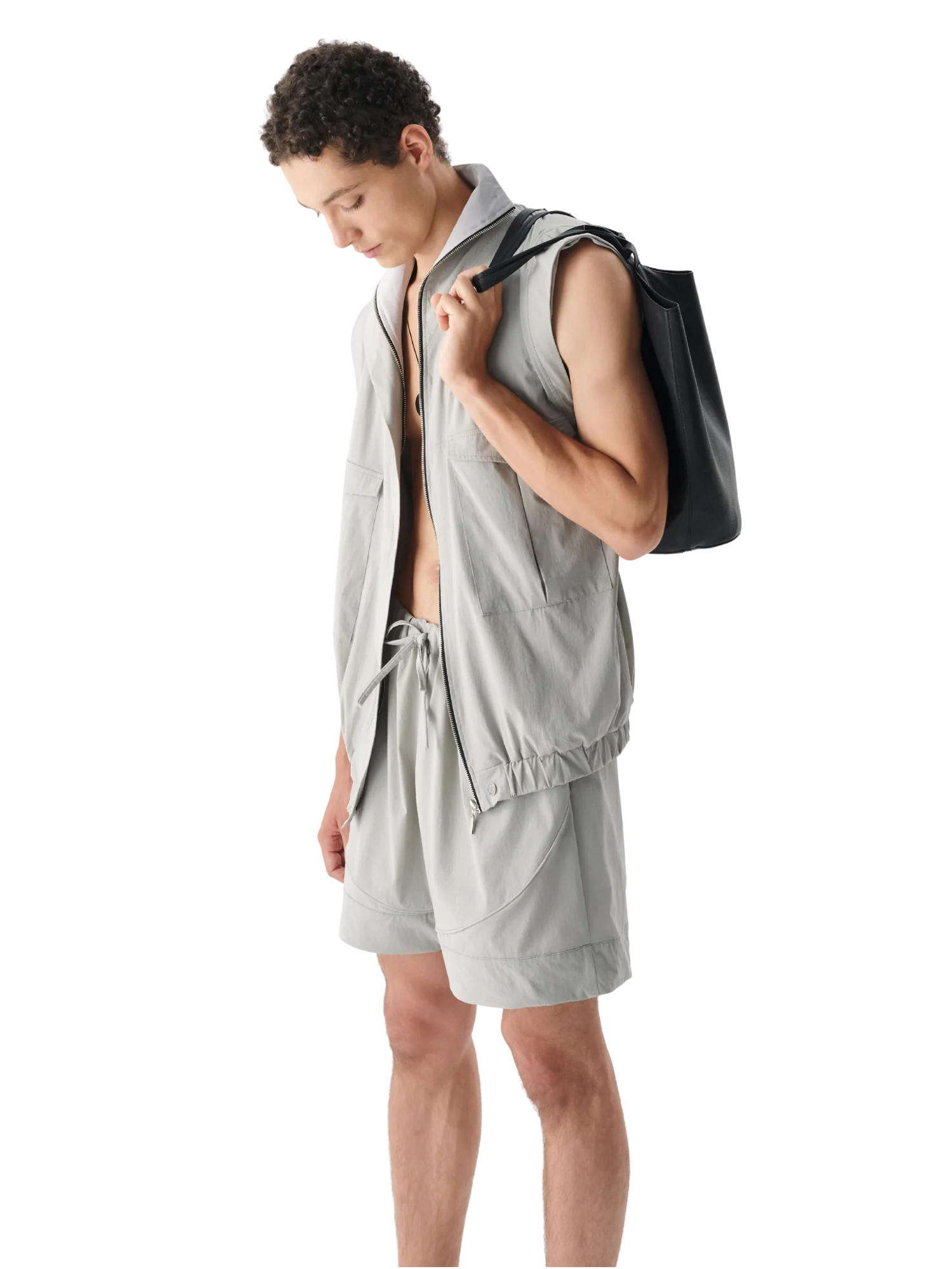NYLON SLEEVELESS JACKET