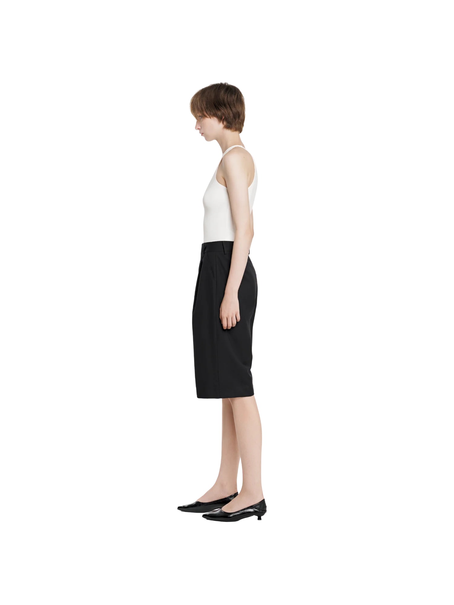 PLEATED BERMUDA SHORTS
