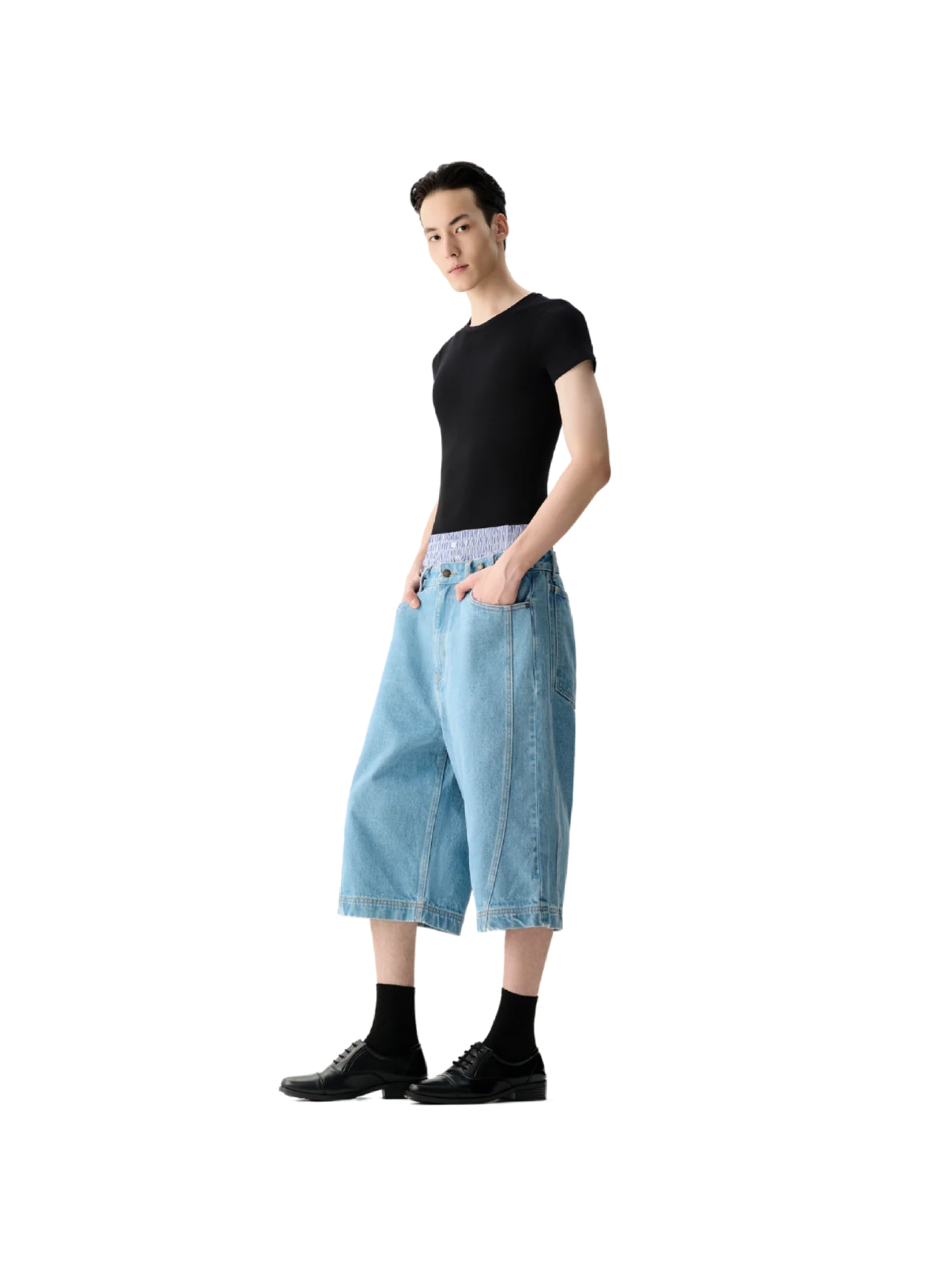 SLIM FIT SHORT SLEEVE TOP - BLACK